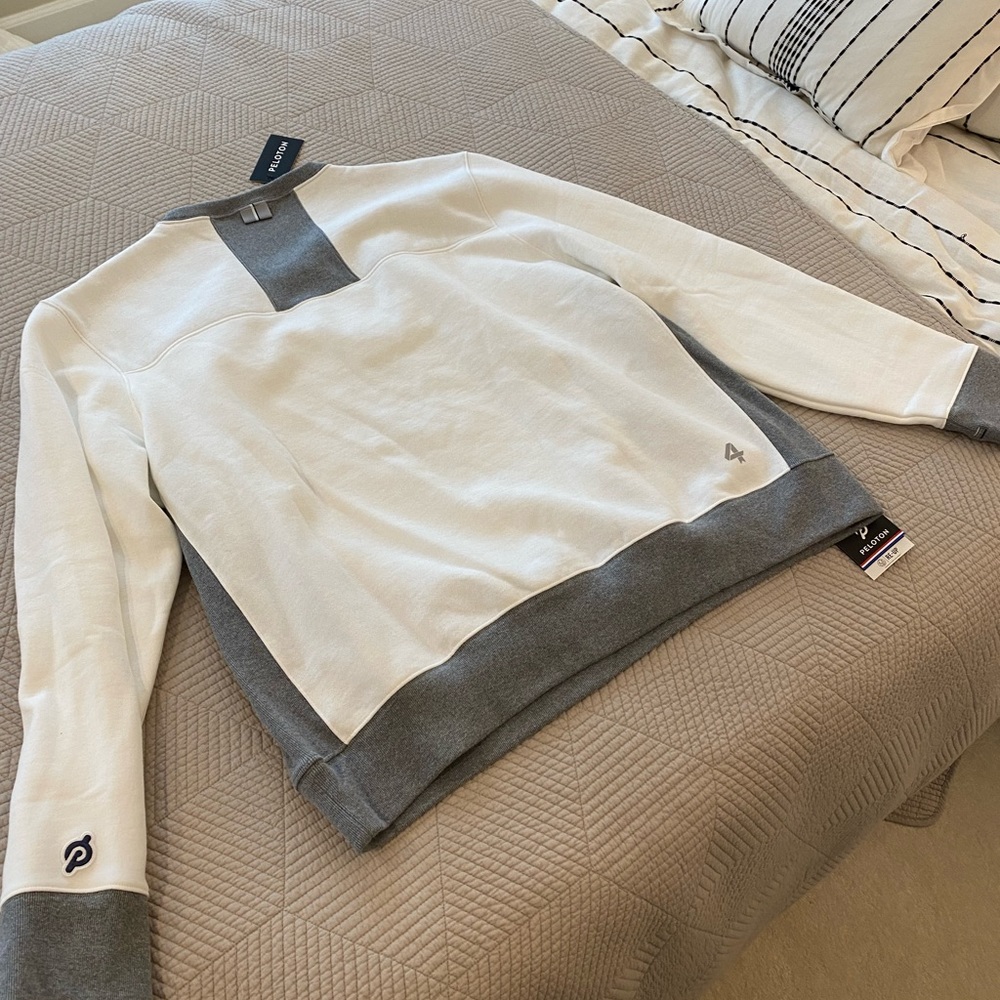 Fourlaps x Peloton crewneck sweatshirt XXL - Picture 4 of 7